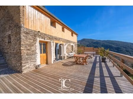 maison pierre bois vue exceptionnelle 6193m² de terrain