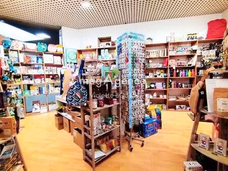 vente bureaux et commerces à beaupréau-en-mauges (49600) : à vendre / 42m² beaupréau-en-ma