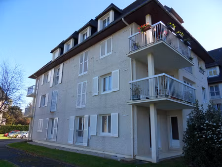 bayeux grand f2  rue saint-patrice