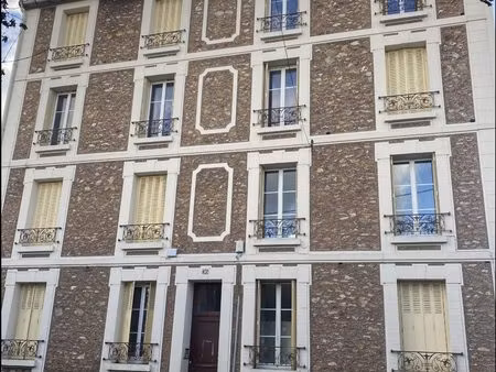 chambre à louer – 13 90 m² – 36 rue widmer  corbeil-essonn