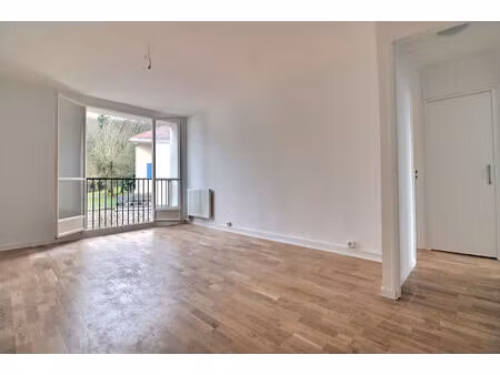 appartement 4 pièces à vendre à montigny-lès-cormeilles - cave + place de parking