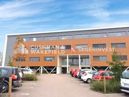 vente bureaux 227 m²