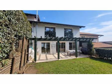 maison récente 6 pièces à vendre à boucau - réf 4133