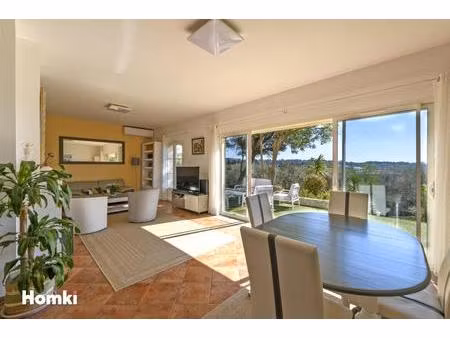 maison/villa t6 de 180 m2 à sommières 30250