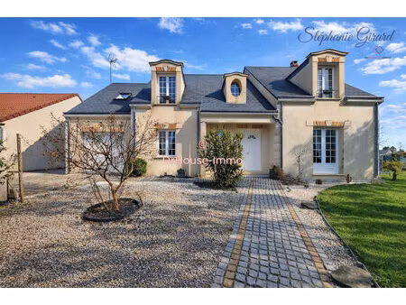 maison spacieuse et lumineuse avec 5 chambres et sans travaux à chaingy