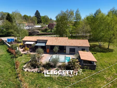 maison 6 pièce(s)  piégut-pluviers