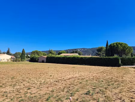vente terrain 1430 m² à lacoste (84480)  250 000 €