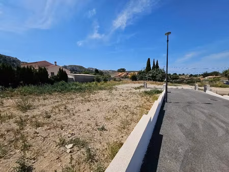 vente terrain 640 m² à les pennes-mirabeau (13170)  259 900 €