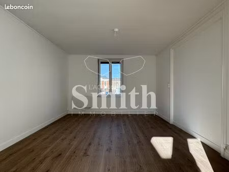 appartement 2 pièces 61 m²