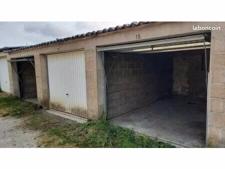 location box/garage