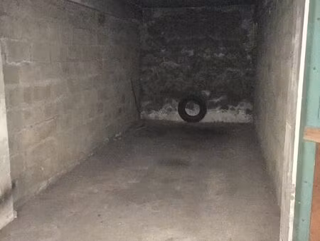 garage / box a louer