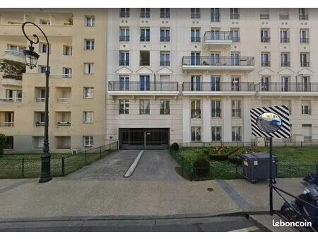 parking/box 12 m² puteaux