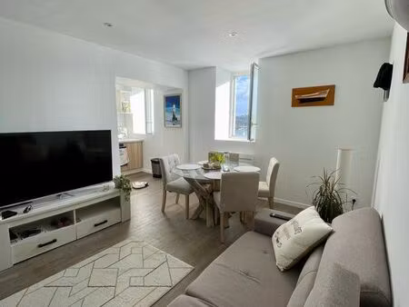 location à l’année - t2 meublé avec vue mer