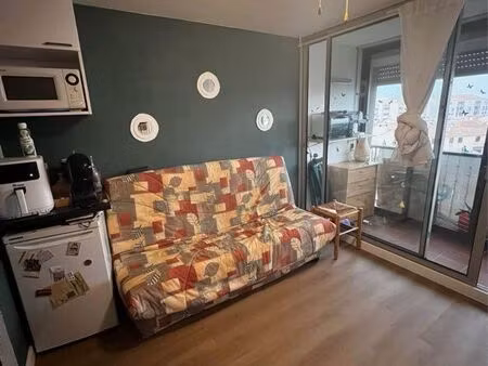 studio meublé résidence avec piscine  location à l’année