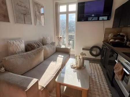 appartement t2 meublé neuf  très lumineux et fonctionnel  situé à mougins  secteur tournam