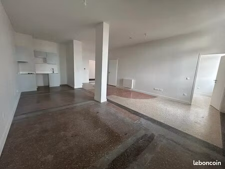 appartement 2 pièces 65 m²