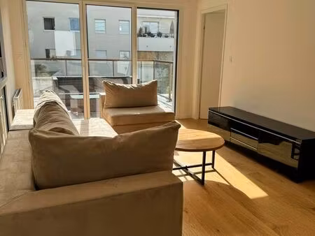 a louer - bel appartement situé à vertou