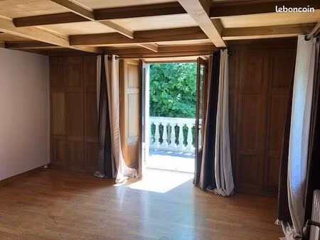 maison à louer - busy