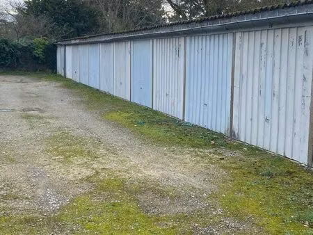 location garage fermé