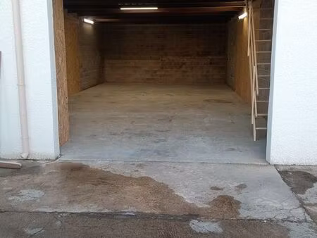 hangar 125m2 stockage