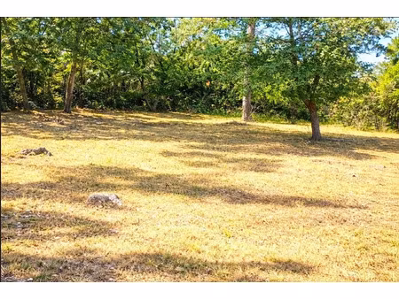 vente terrain 650 m² à brignoles (83170)  135 000 €