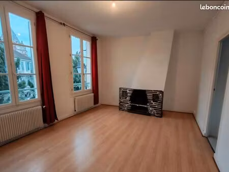 centre ville – 47 35 m² – lumineux