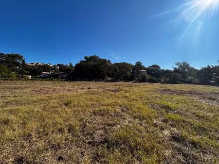 vente terrain 503 m² à frejus (83600)  228 000 €