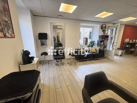 vente locaux professionnels 40 m² à l'escarène (06440)  45 000 €