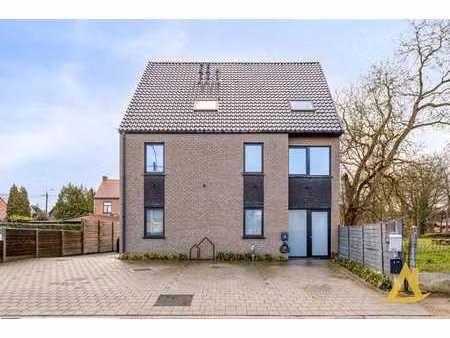 luxueus  energiezuinig appartement met 5 slaapkamers te s...