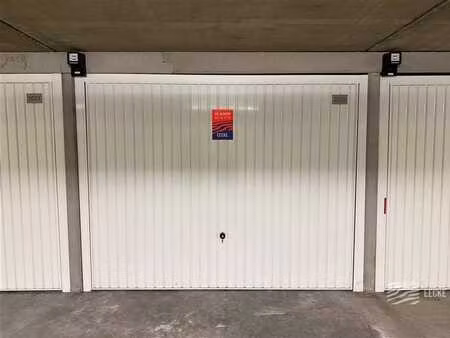 parking/boxe de garage