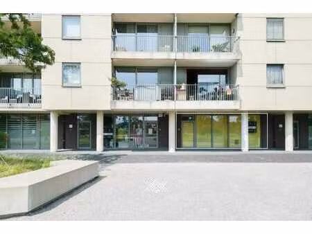 instapklaar handelspand op toplocatie in het hart van aalter