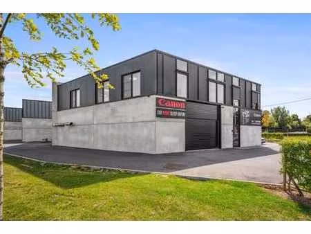 à louer – bâtiment d'entreprise écoénergétique