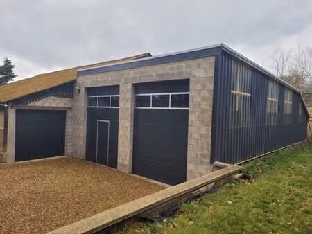 entrepôt à louer saint-léger