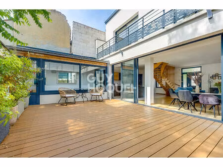 secteur mairie de saint-ouen - maison 5 pièces 188 m² - extèrieurs 40 m²