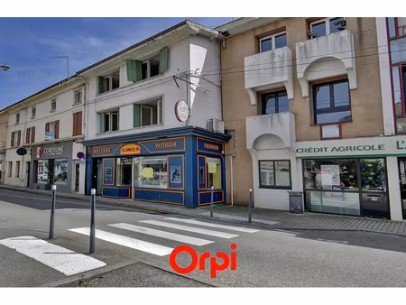 vente locaux professionnels à bourgoin-jallieu (38300)  365 000 €