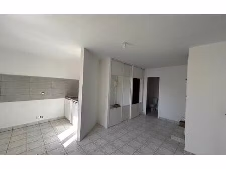 appartement beaurepaire 30 m² t-3 à vendre  55 000 €