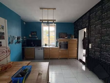 vente maison à livarot-pays-d'auge (14140) : à vendre / 200m² livarot-pays-d'auge