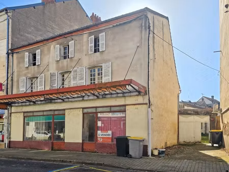 vente immeuble 11 pièces 480 m² à lapalisse (03120)  88 400 €