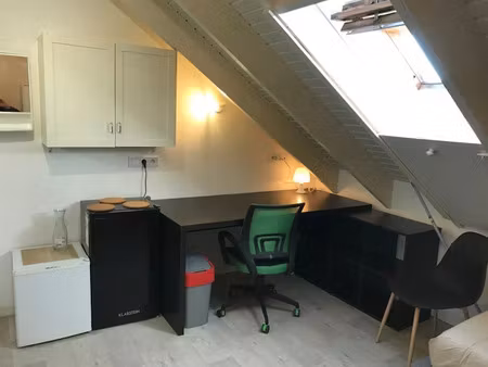 location meublée appartement 1 pièce 10 m² à saint-martin-d'heres (38400)  400 €