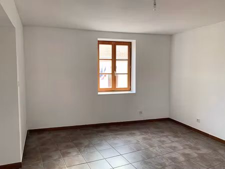 location appartement 3 pièces 71.12 m² à précieux (42600)  525 €