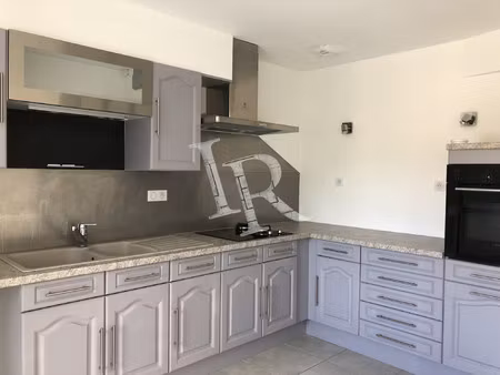 appartement t3 aiguilhe