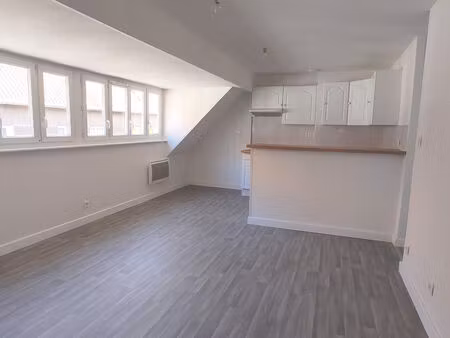 location appartement 2 pièces 35 m² à boulogne-sur-mer (62200)