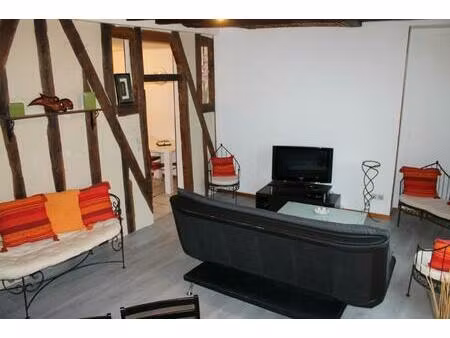 vente t2 53 m² loué – hyper centre bourges – idéal investisseur