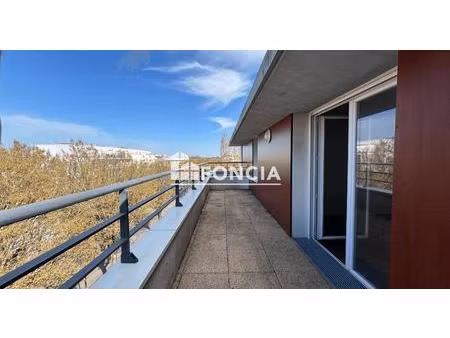 exclusivité foncia quartier jules verne : grand t4 traversant de 90 29 m2 avec belle terra