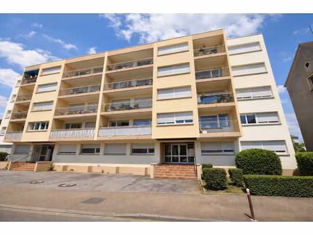 studio - 24m² - le ban saint martin
