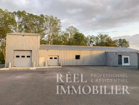 vente commerce 590 m² gimont (32200)