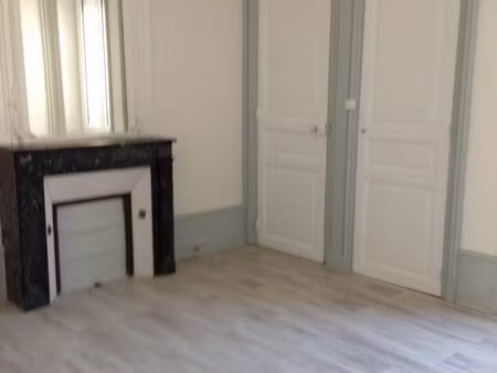 location maison 6 pièces 130 m² à le mans (72000)