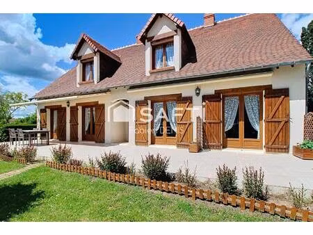 grand pavillon avec 7 chambres  chambres d'hôtes possibles à 2 kms du zoo...