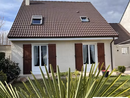 élégance et confort : maison paisible à st père sur loire