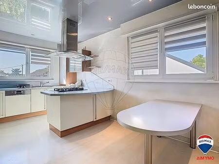 maison 5 pièces 134 m²